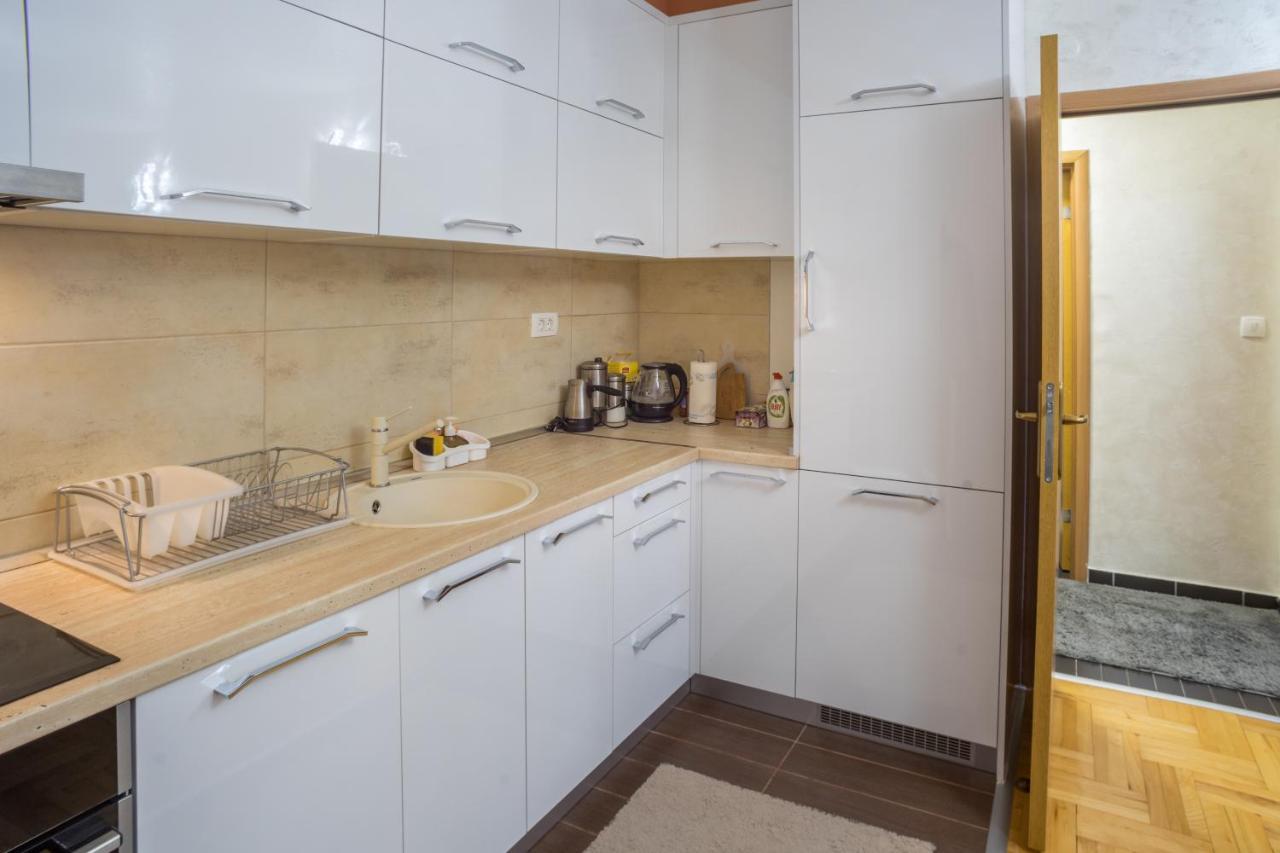 Lux Deluxe Apartment Жабляк Экстерьер фото